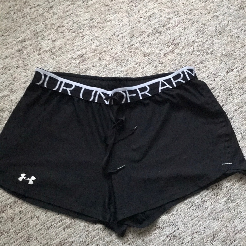 Under Armour Loose Fit Shorts